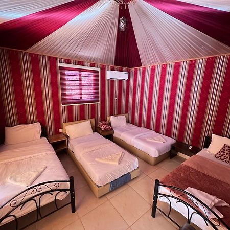 Angelina Wadi Rum Camp Екстериор снимка
