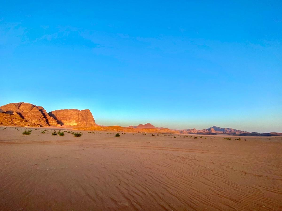 Angelina Wadi Rum Camp Екстериор снимка
