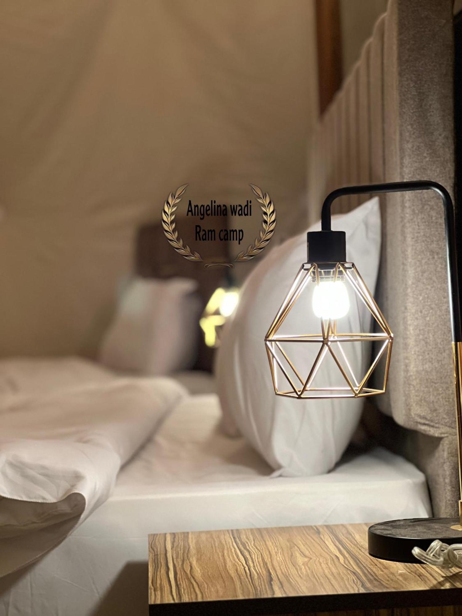 Angelina Wadi Rum Camp Екстериор снимка