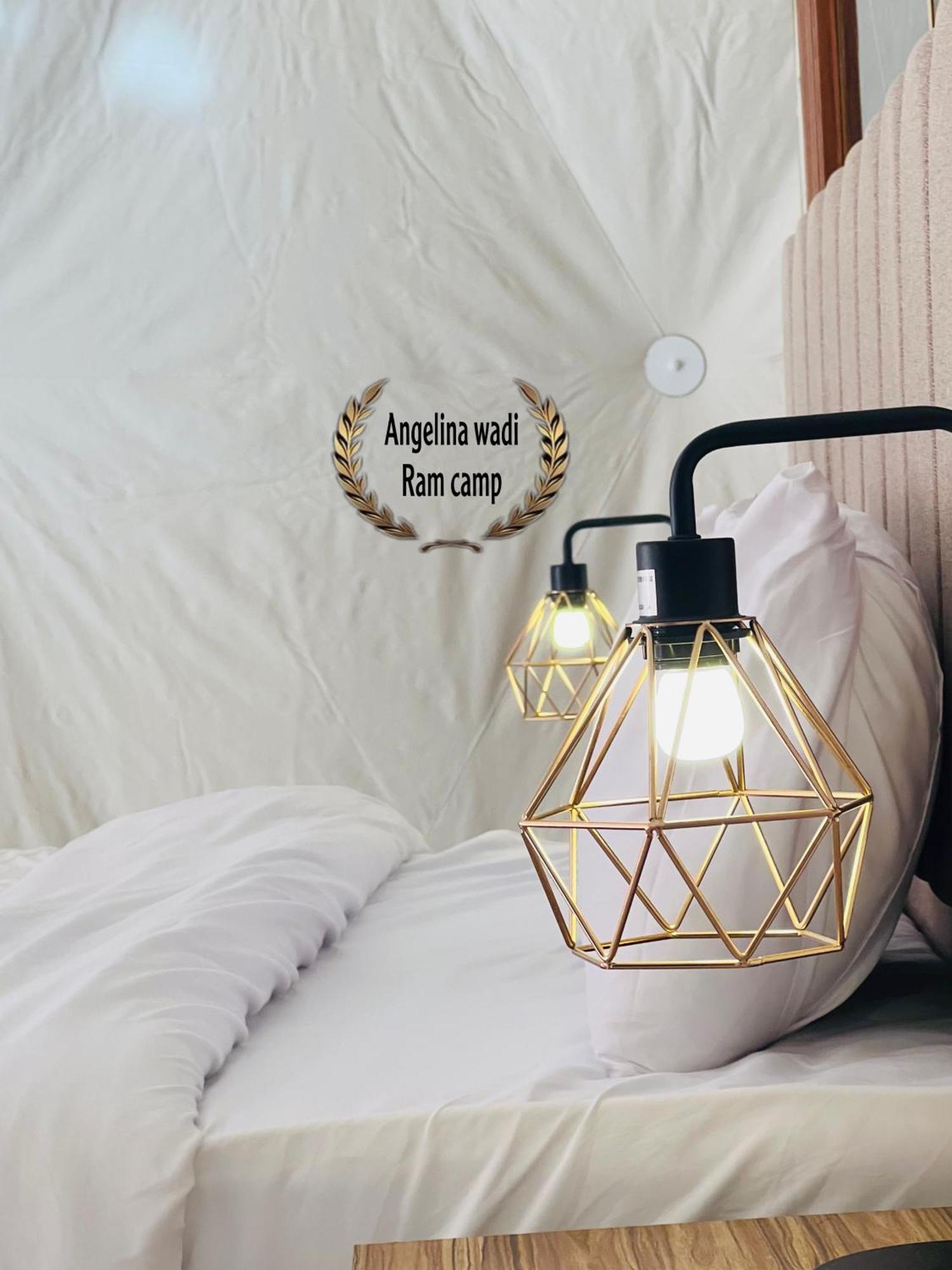 Angelina Wadi Rum Camp Екстериор снимка